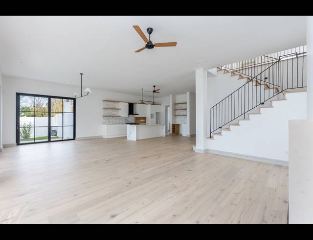 4 BEDROOM GATED ESTATE RENTED IN CONSTANTIA